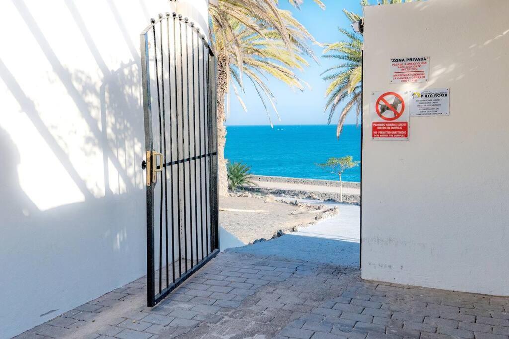 コスタ・テギセLuxury Ocean View Playa Rocaアパートメント エクステリア 写真